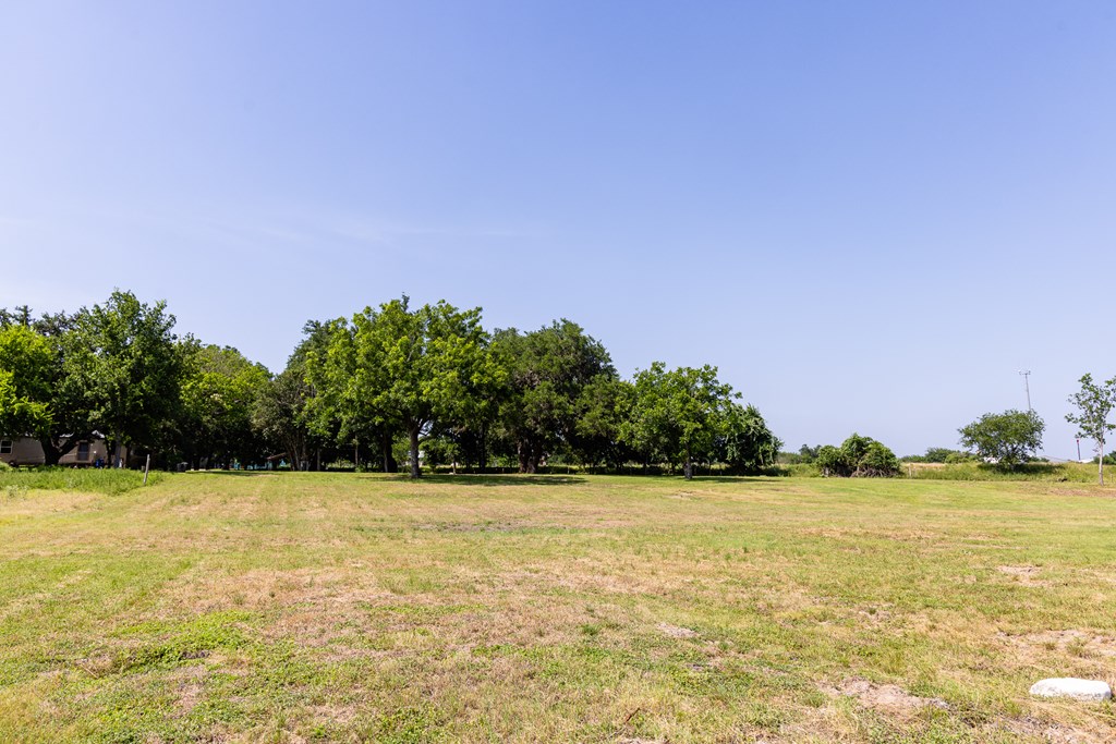 129 Old Ingram Loop Ingram TX 78025