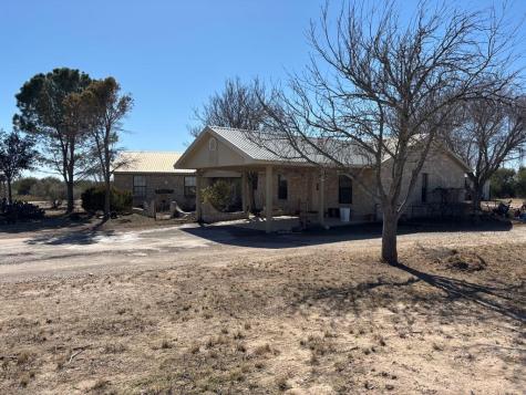 253 Molley Road Brackettville TX 78832