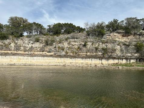 185 Cougar Park Hunt TX 78024