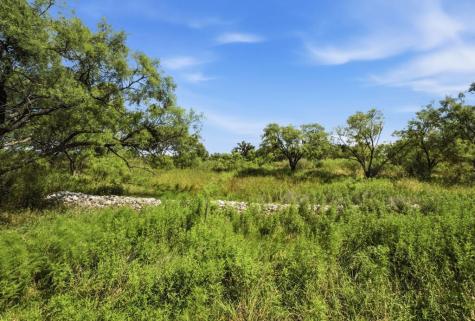 5230 County Road 409 Valley Springs TX 76885
