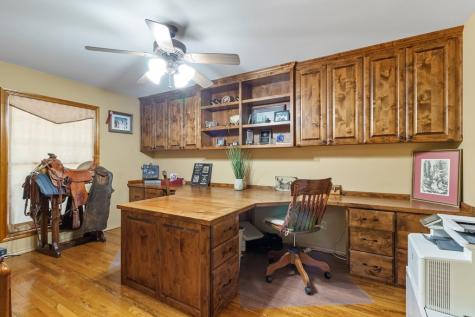 647 Funf Kinder Road Fredericksburg TX 78624