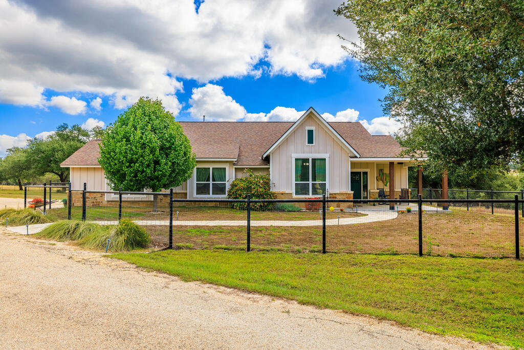 2873 Ranch Road 1888 Fredericksburg TX 78624