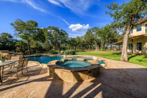 10030 E Us Highway 290 Fredericksburg TX 78624