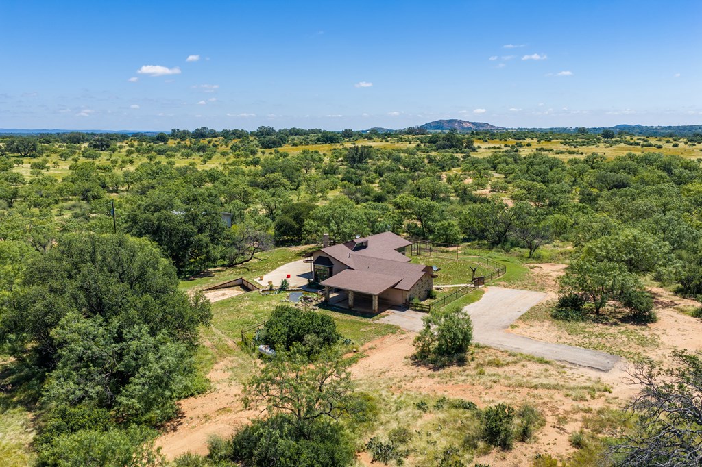 1128 County Road 312 Llano TX 78643