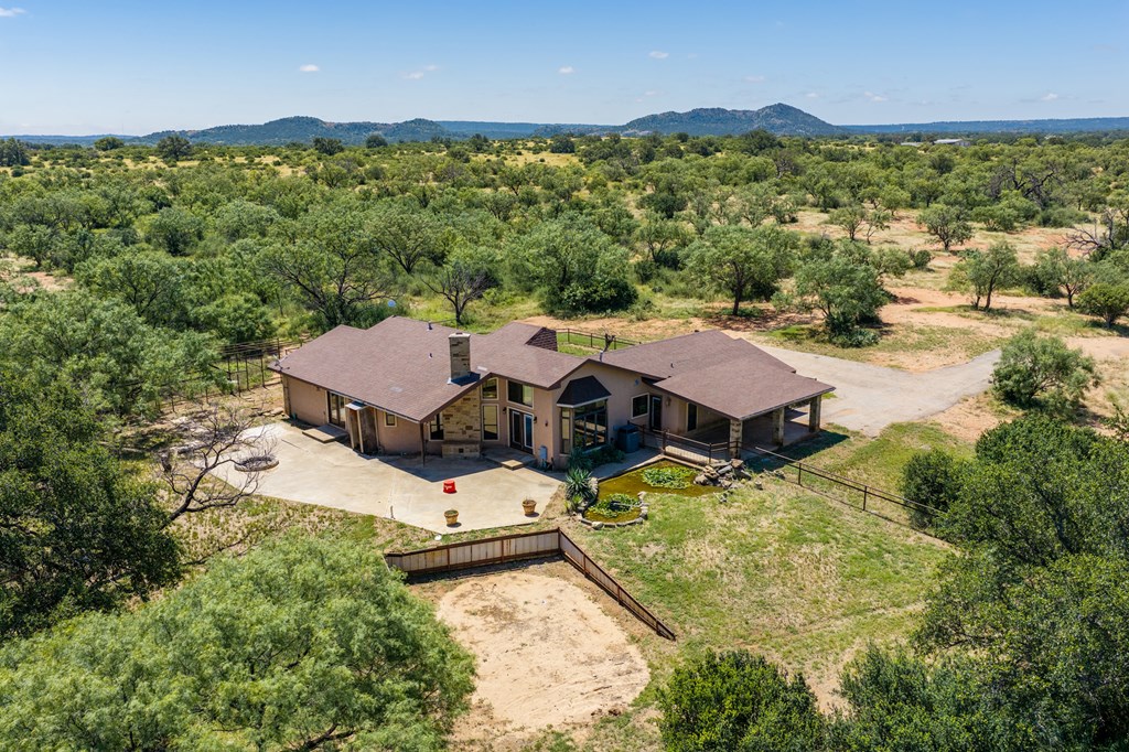 1128 County Road 312 Llano TX 78643