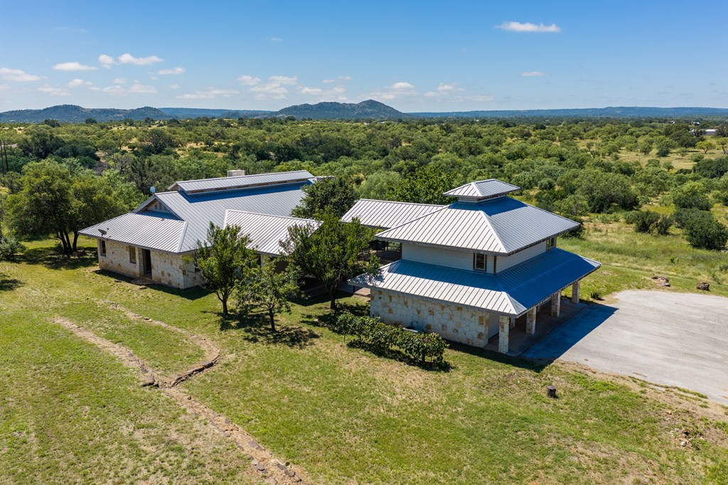 1128 County Road 312 Llano TX 78643