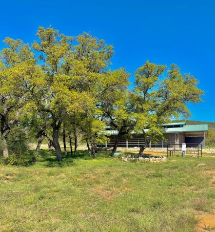 7A Escalar Drive Llano TX 78643