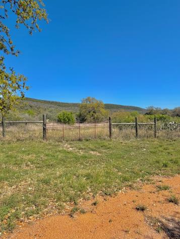 7A Escalar Drive Llano TX 78643