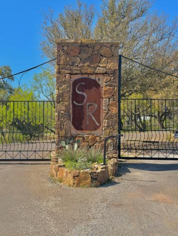 7A Escalar Drive Llano TX 78643