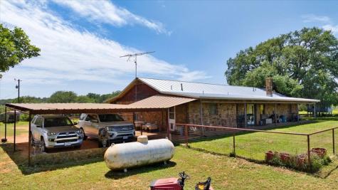 3676 Red Lane Mason TX 76856