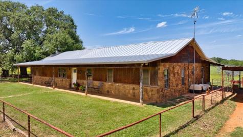 3676 Red Lane Mason TX 76856