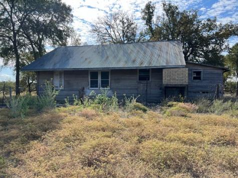 800 Schumann Road Stonewall TX 78671