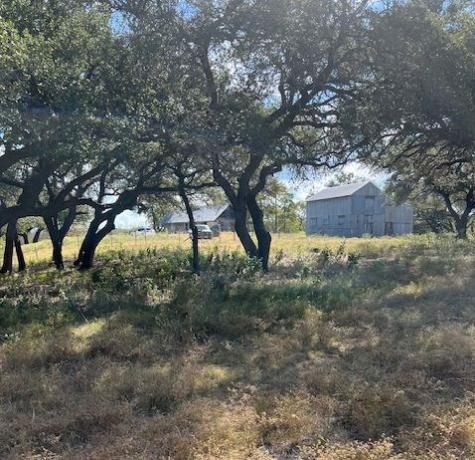 800 Schumann Road Stonewall TX 78671
