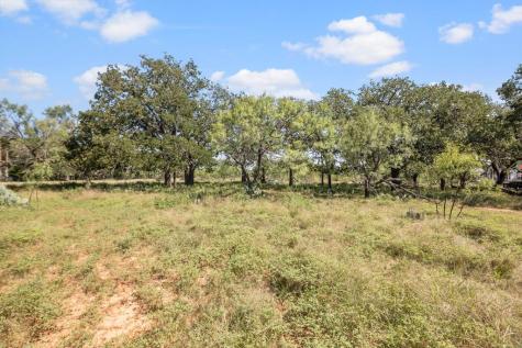 604 N Cherry Street Fredericksburg TX 78624
