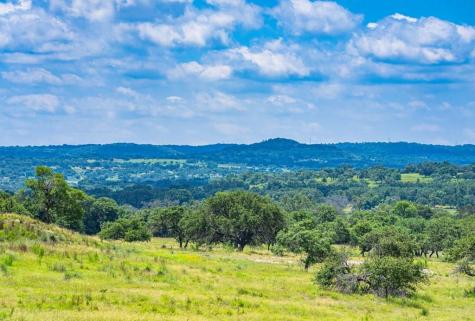 1430 Gibson-best Road Hye TX 78635