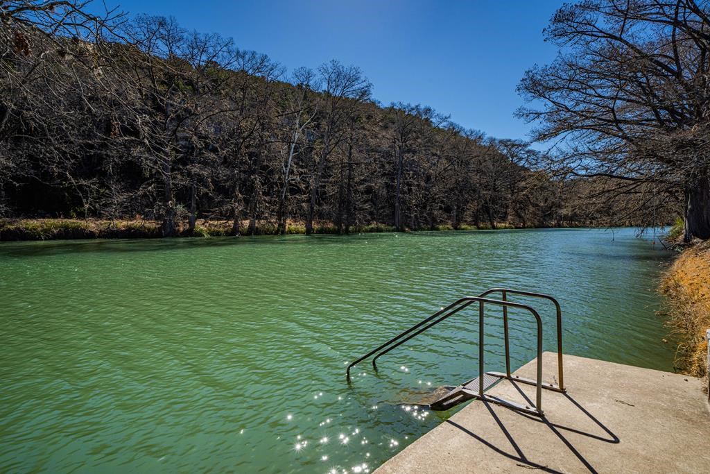 174 Cedar Rock Trail Hunt TX 78024