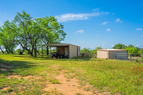 13315 N State Highway 16 Llano TX 78643