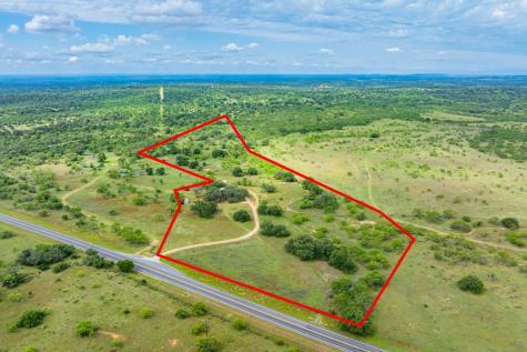 13315 N State Highway 16 Llano TX 78643