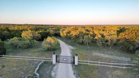 215 70L Road Junction TX 76849