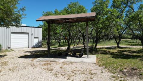215 70l Road Junction TX 76849