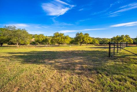 2873 Ranch Road 1888 Fredericksburg TX 78624