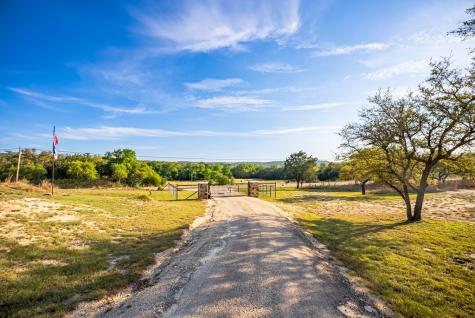 2873 Ranch Road 1888 Fredericksburg TX 78624
