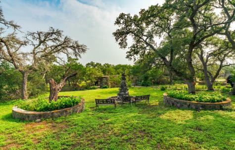 1218 Oakwood Loop Wimberley TX 78676