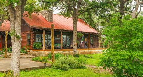 1218 Oakwood Loop Wimberley TX 78676