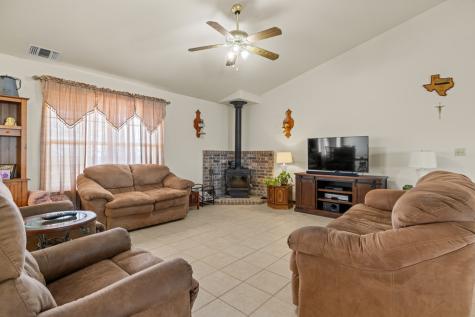 2020 Wendel Road Harper TX 78631