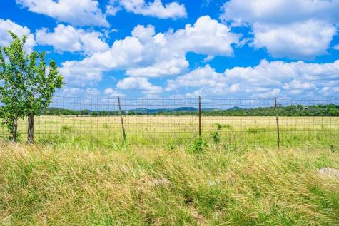 8 Cypress Creek Road Comfort TX 78013