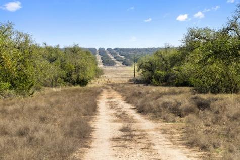 9069 Ranch Road 1323 Fredericksburg TX 78624