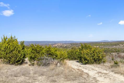 9069 Ranch Road 1323 Fredericksburg TX 78624