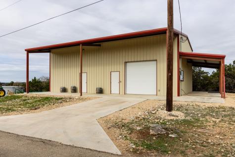 5081 Highway 173 Center Point TX 78010