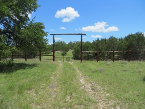 24 W Kc 24 Junction TX 76849
