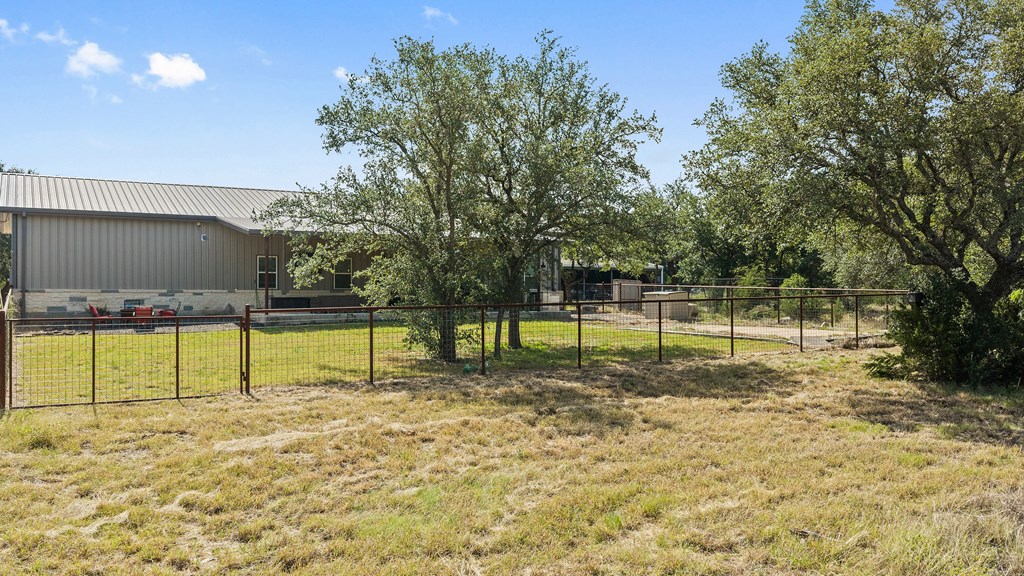 764 Stubbs Johnson City TX 78636