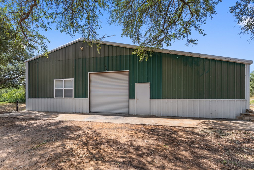 764 Stubbs Johnson City TX 78636