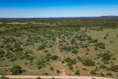 000 N County Road 402 Llano TX 78643