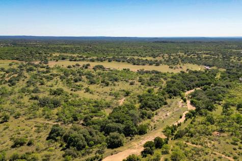 000 N County Road 402 Llano TX 78643