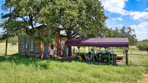 567 Walters Road Mason TX 76856