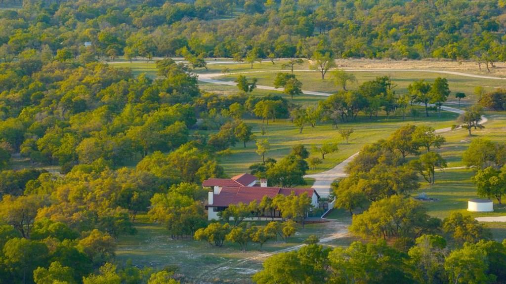 862 Grape Creek Road Fredericksburg TX 78624