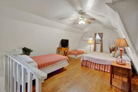 10207 E Us Highway 290 Fredericksburg TX 78624