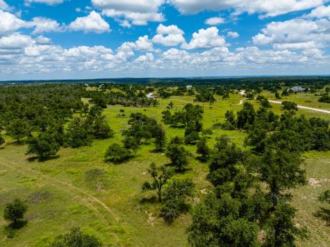 34 N Gretchen Grove Lane Fredericksburg TX 78624