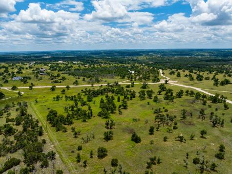 34 N Gretchen Grove Lane Fredericksburg TX 78624