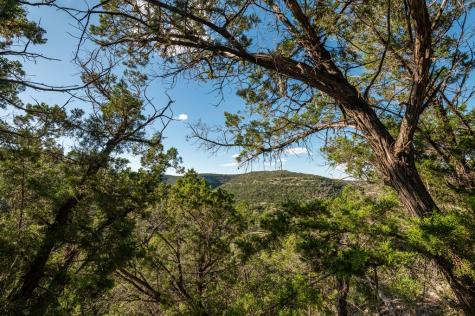2581 Patterson Creek Road Leakey TX 78873