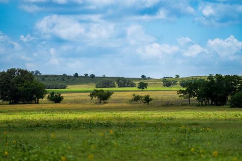 302 Hye/albert Road Hye TX 78635