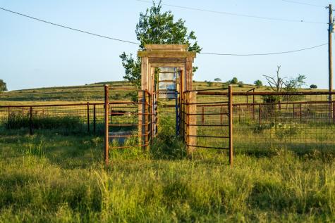 302 Hye/albert Road Hye TX 78635