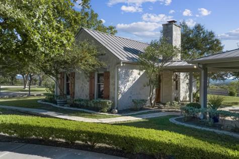 521 Bluff Creek Road Center Point TX 78010