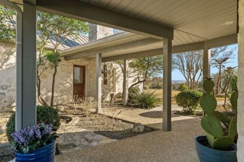 521 Bluff Creek Road Center Point TX 78010