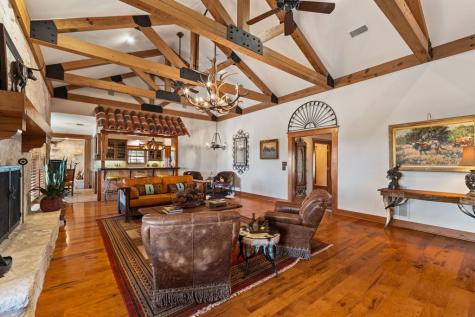 521 Bluff Creek Road Center Point TX 78010