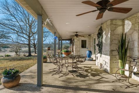 521 Bluff Creek Road Center Point TX 78010